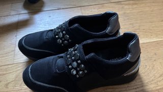 Zapatillas Membur negras y plateadas