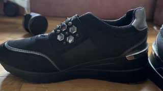 Zapatillas Membur negras y plateadas