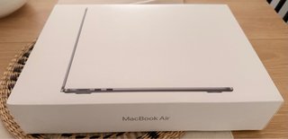 Macbook Air 13,6” con chip M2 Apple 8Gb/SSD 256 Gb