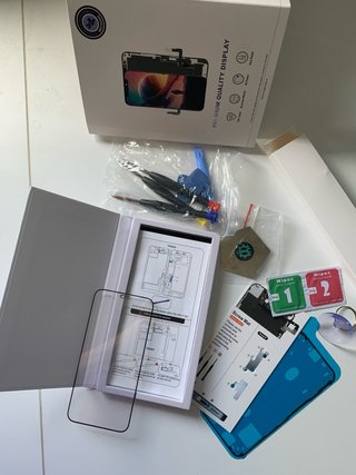 Nuovo schermo per iPhone 12 mini