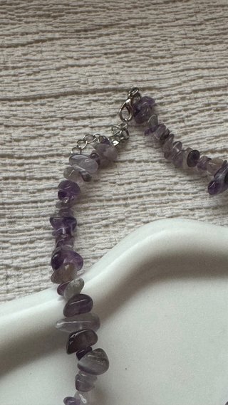 Collana girocollo in pietra color viola ametista