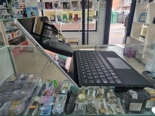 Microsoft Surface Pro 8 Procesador: Intel Core i7-