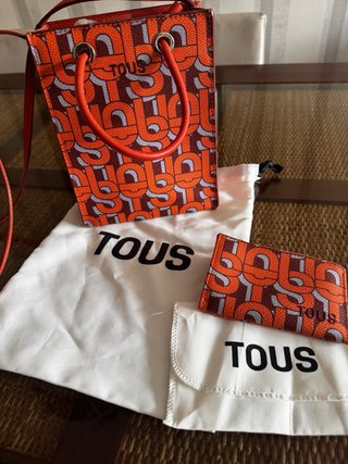 Bolso Tous Monograma Naranja y Marrón