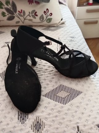 Zapatos de baile latinos
