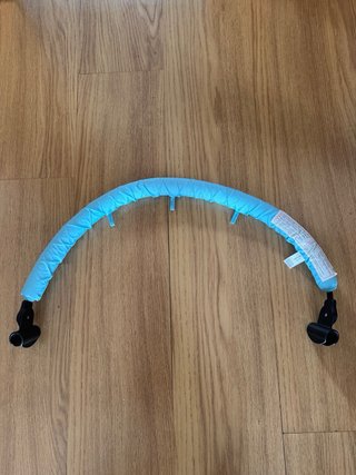 Vendo o cambio silla de bb x coche para niño
