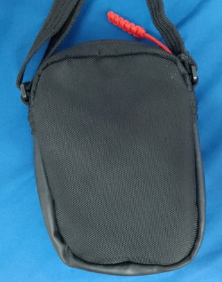 Riñonera Jordan negra original bandolera Nike Air