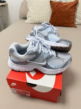 Zapatillas mujer nike v5 RNR premium