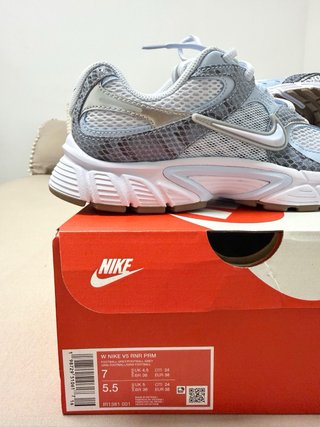 Zapatillas mujer nike v5 RNR premium