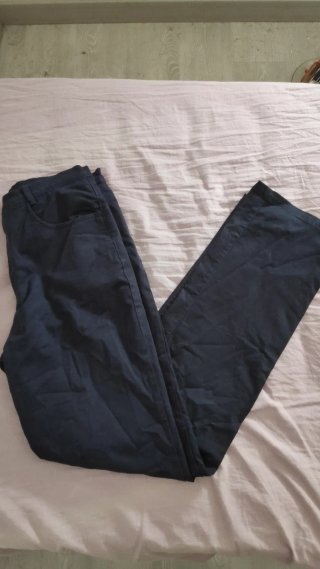 Pantalones rectos de Lloyd's, El Corte Inglés.