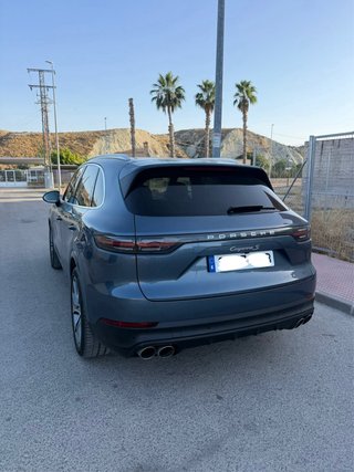 Porsche Cayenne 2017
