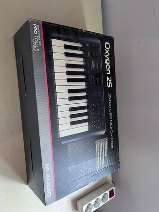 M-Audio Oxygen 25 – Controlador MIDI USB