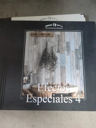 Muestrario de papel pintado variedad de temas