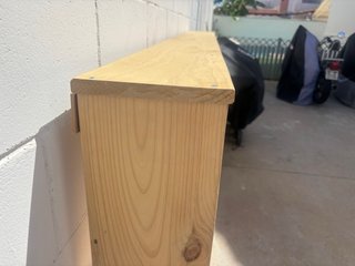 Estantería madera pino natural LUFE