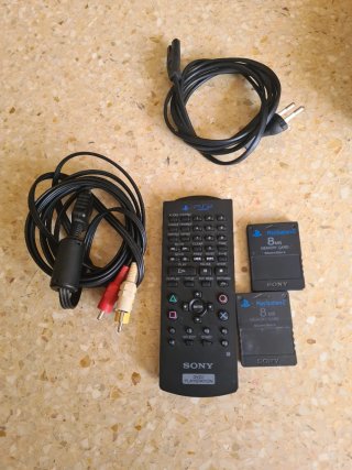 CONSOLA PLAY 2 FAT JUEGOS Y ACCESORIOS