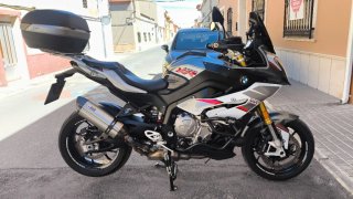 BMW S1000XR