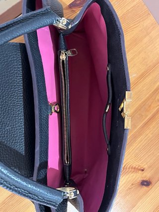 Bolso Louis Vuitton Capucines MM (original 2013)