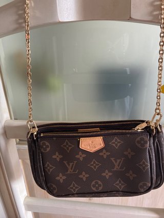 Pochette Louis Vuitton