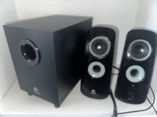 Altavoces 2.1 Logitech Z323 30W con Subwoofer