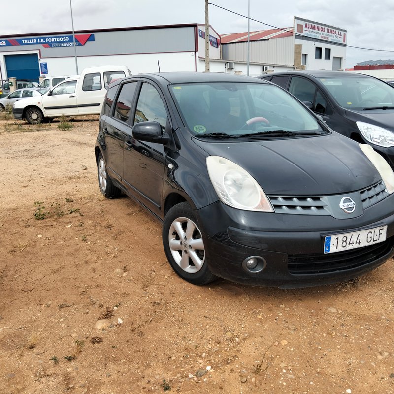Nissan Note 2009 - foto 1