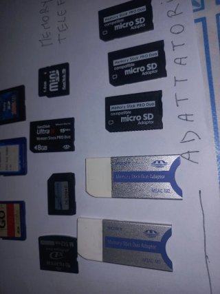 Lotto Memorie telefonia cellulari e computer