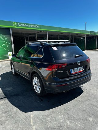 Volkswagen Tiguan - 2017