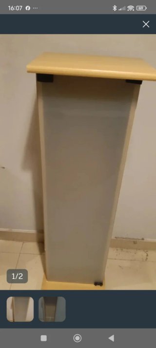 Columna auxiliar Mueble moderno y atemporal