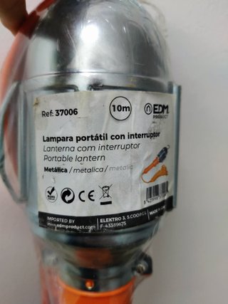 Lámpara Portátil con gancho y cable naranja