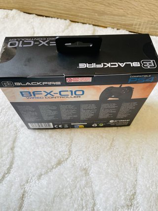 Blackfire PS4 Wired Controller – Dual Vibration