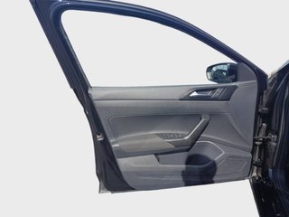 SIN ENTRADA! Volkswagen Polo 2022 62000KM!