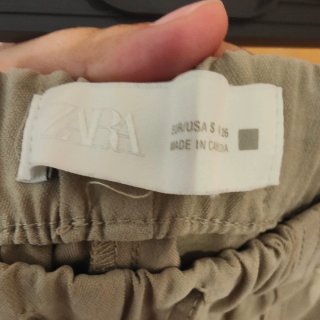 Pantalón fluido Zara caqui - Talla S