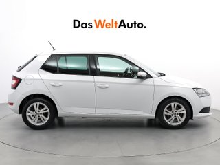 SKODA FABIA ambition +