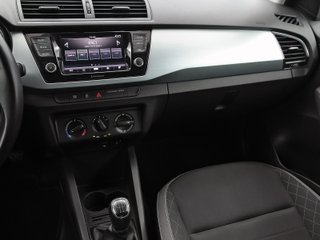 SKODA FABIA ambition +