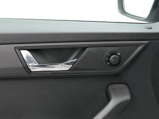 SKODA FABIA ambition +