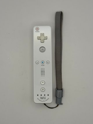 Nintendo Wii + 2 Mandos + MotionPlus + Accesorios