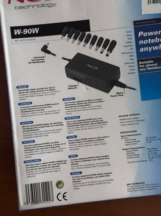Cargador portátil con adaptadores para todos