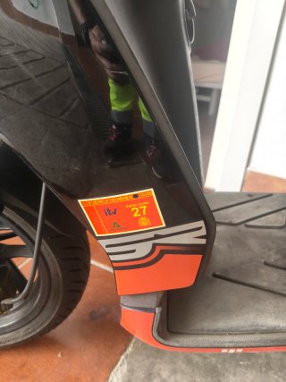 Aprilia sr motard 125