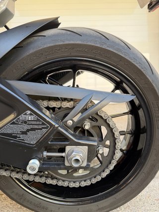 BMW s1000r