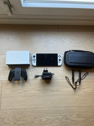 Nintendo Swich Oled con Mario Kart...