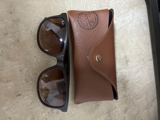 Gafas de Sol Ray-Ban Marrones y Negras.