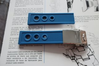 Correa caucho Azul ocean 22mm estilo Breitling
