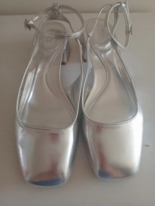Zapato zara