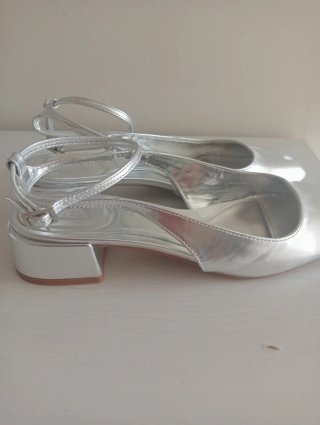 Zapato zara