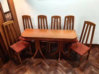 Mesa de comedor de libro + 6 sillas a juego