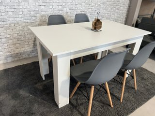 Nuevo comedor mesa con 4 sillas nordica