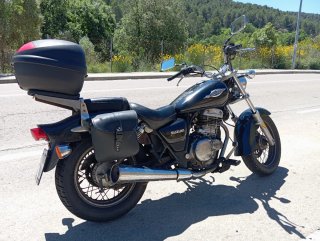 Suzuki Marauder 250