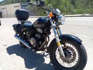 Suzuki Marauder 250