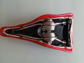 SILLÍN BMX ROJO