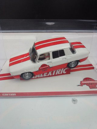 Coche Scalextric r8 analógico. No negociable