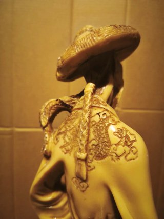 Figura de anciano chino