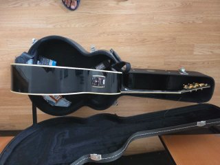 Guitarra- recogida local o envio privado